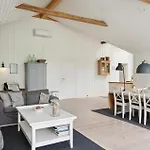 Holiday home 3 Bedroom Amazing In