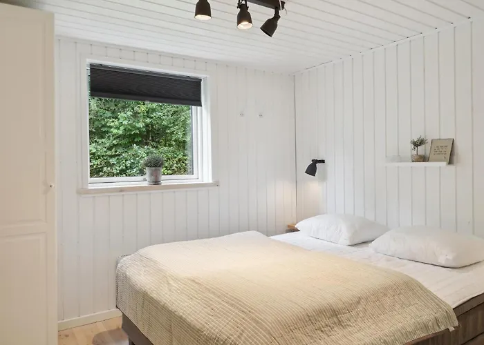 3 Bedroom Amazing In Prázdninový dům Silkeborg